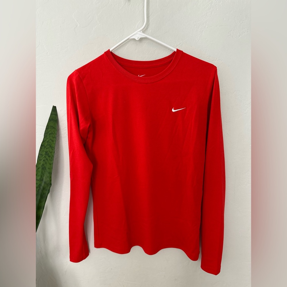 Nike Dri Fit Women’s Top